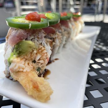 Roll Call - Sushi Bars Near Me - Los Angeles, California