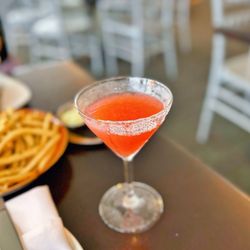 Beach Chalet Brewery and Restaurant - Strawberry lemon drop