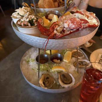 Rochambeau - Seafood Plateau - French Near Me - Boston, Massachusetts Rochambeau - Seafood Plateau - French Near Me - Boston, Massachusetts