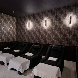 Top Foot Reflexology - Top Foot Reflexology Head to Toe Massage Room