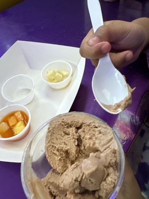 The Piña Loca Fruteria by null