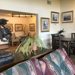 Signal Mountain Lodge - Lobby