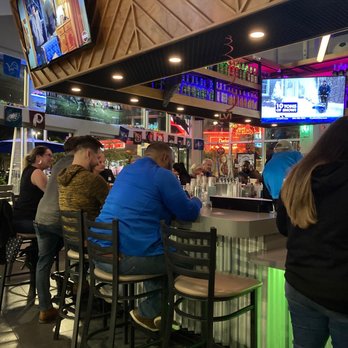 I-Drive Star Bar - Bar - Cocktail Bars Near Me - Orlando, Florida