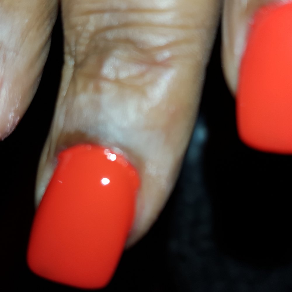 The polish thick bleeding into my cuticle area