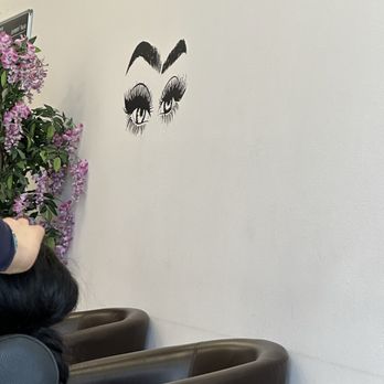 Goma Eyebrows Threading - First time here looks very clean and nice. - Threading Services Near Me Goma Eyebrows Threading - First time here looks very clean and nice. - Threading Services Near Me