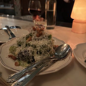 Donna's - Cesar salad - Italian Near Me - Los Angeles, California