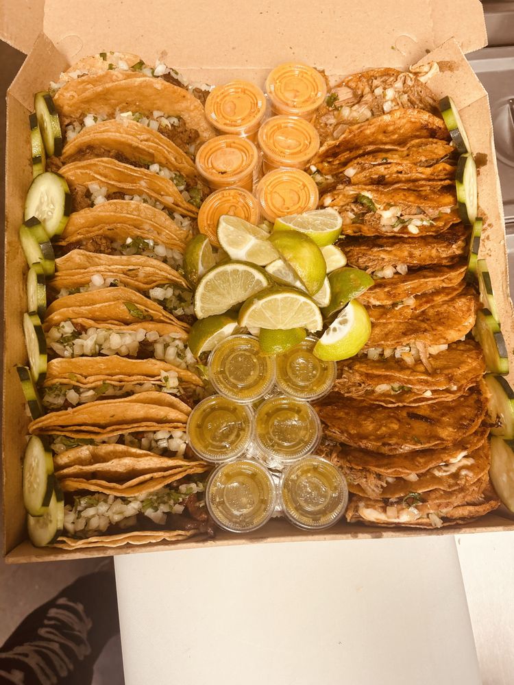 Food from Tacos Acapulco