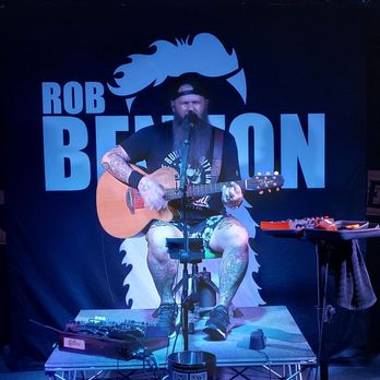 Surly Siren Saloon - Rob Benton was amazing! - American Near Me - Key West, Florida Surly Siren Saloon - Rob Benton was amazing! - American Near Me - Key West, Florida