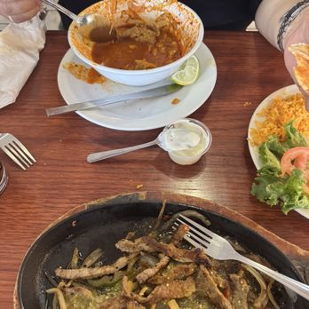 Ely’s Restaurant - Steak Fajitas and POZOLE MEDIUM - Breakfast & Brunch Near Me - Henderson, Nevada
