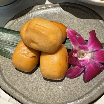 Southeast Impression - Rolls for chili crab - Thai Near Me - Fairfax, Virginia Southeast Impression - Rolls for chili crab - Thai Near Me - Fairfax, Virginia