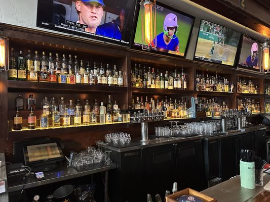 Far Bar by null