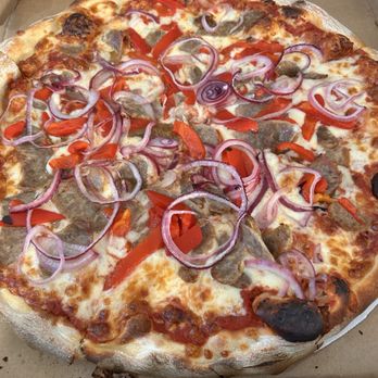 Cal's Brick Oven Pizza - Large Salsiccia Pizza. Perfectly cooked and delicious - Pizza Near Me - Reading, Massachusetts