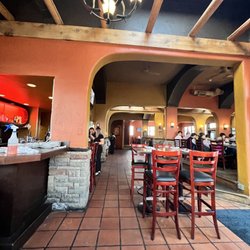 Italian Tomato Restaurant - Inside