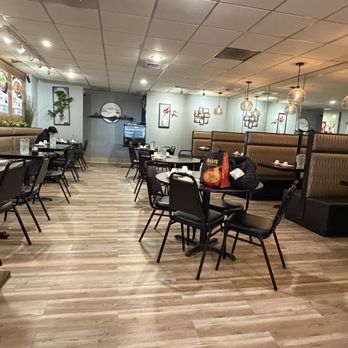 Tasty Noodle - Interior view from front door - Seafood Near Me - Pittsburgh, Pennsylvania Tasty Noodle - Interior view from front door - Seafood Near Me - Pittsburgh, Pennsylvania