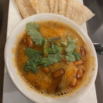 Thonglor - Roti Massaman - Thai Near Me - Brighton, Massachusetts