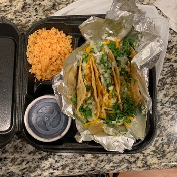 Taco Mell - Chicken taco plate with rice and black beans. - Mexican Near Me - Los Angeles, California Taco Mell - Chicken taco plate with rice and black beans. - Mexican Near Me - Los Angeles, California
