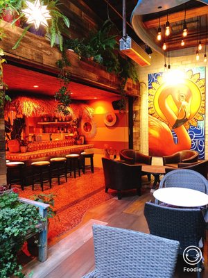 Jonah's Kitchen + Bar Santa Monica CA by null