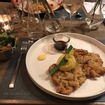 Kleine Burg - Wiener Schnitzel - German Near Me - Oldenburg, NI Kleine Burg - Wiener Schnitzel - German Near Me - Oldenburg, NI
