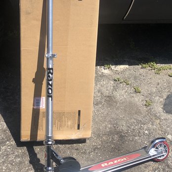 Prime Public Auction - wheels. its an A scooter, not A5. bait & switched! - Auction Houses Near Me - Van Nuys, California