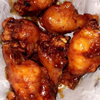Kev's Depot - Stingin' Honey Garlic - Wing Wednesday $.50 Wings - Sports Bars Near Me - Mora, Minnesota