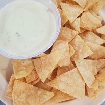 Taqueria Saribella - Chips & queso - Mexican Near Me - Cumming, Georgia