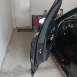 Gendel's Collision Garage - Removed the chipped paint and repainted the opening of the door.