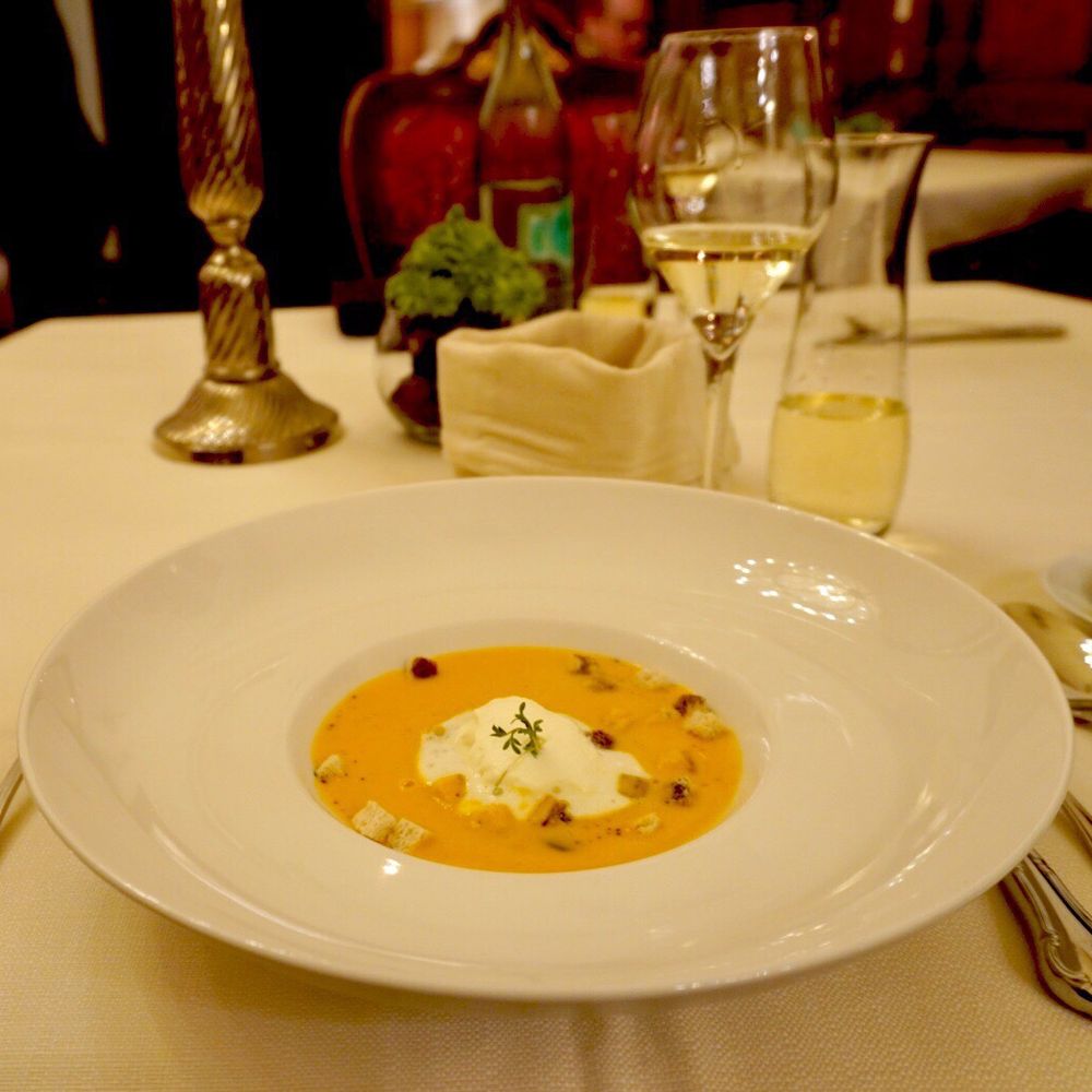 Restaurant Puricelli - Modern European Near Me - Lieser, RP