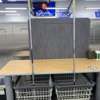 Clean Laundry - Laundromat Near Me - Cedar Rapids, Iowa