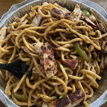 TeaRx Cafe-Bloomfield - VEGGIE LOVERS Lo Mein with chicken breast - Pizza Near Me - Bloomfield, New Jersey TeaRx Cafe-Bloomfield - VEGGIE LOVERS Lo Mein with chicken breast - Pizza Near Me - Bloomfield, New Jersey
