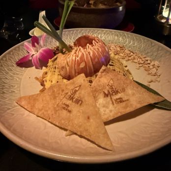 MaKiin - Pad Thai Lobster - Thai Near Me - Houston, Texas