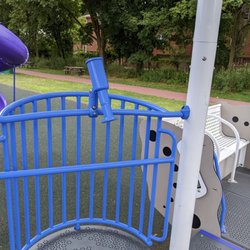 Tëmike Park Playground