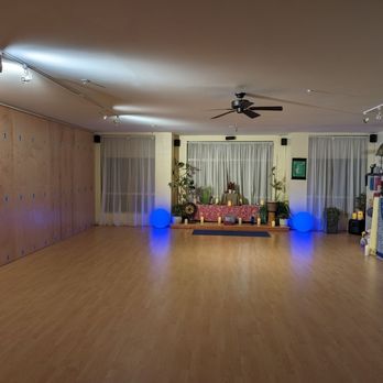 Armando Luna Yoga - Yoga Near Me - San Francisco, California Armando Luna Yoga - Yoga Near Me - San Francisco, California