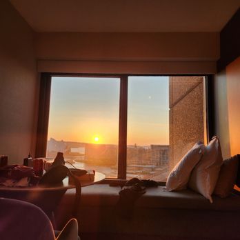 Four Seasons Hotel Sydney - Hotels Near Me - Sydney, NSW Four Seasons Hotel Sydney - Hotels Near Me - Sydney, NSW