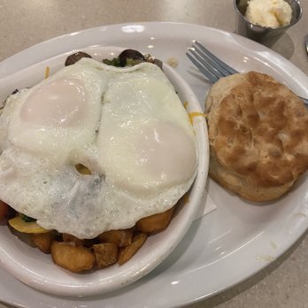 Wild Eggs - Farmer's Market Skillet - Breakfast & Brunch Near Me - Graymoor-Devondale, Kentucky