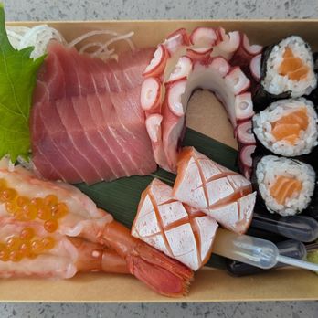Raw N Dash - Sashimi set of 8 pc (amaebi +$12, blue fin chutoro +$6, salmon belly +$2, tako) - Poke Near Me - Diamond Bar, California Raw N Dash - Sashimi set of 8 pc (amaebi +$12, blue fin chutoro +$6, salmon belly +$2, tako) - Poke Near Me - Diamond Bar, California