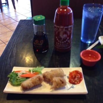 Pho Deluxe Tysons - Crispy spring roll! DELISH! - Vietnamese Near Me - Vienna, Virginia Pho Deluxe Tysons - Crispy spring roll! DELISH! - Vietnamese Near Me - Vienna, Virginia
