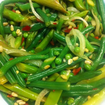 Haley & Clifford - Green bean, asparagus, chilli & pine nut salad - Delis Near Me - Leeds, XWY Haley & Clifford - Green bean, asparagus, chilli & pine nut salad - Delis Near Me - Leeds, XWY