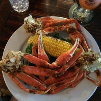 CJ's Crab Shack - Snow crab platter - Seafood Near Me - Miami Beach, Florida
