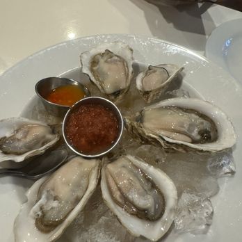 The Cutlery - Oysters - Steakhouses Near Me - Honolulu, Hawaii