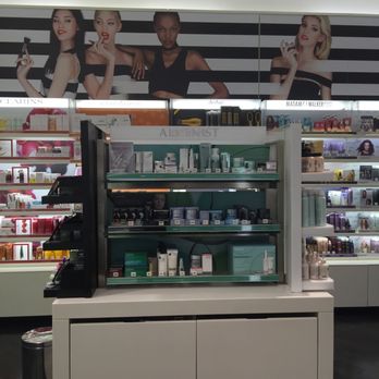 SEPHORA - So many products! - Cosmetics & Beauty Supply Near Me - Chevy Chase, Maryland