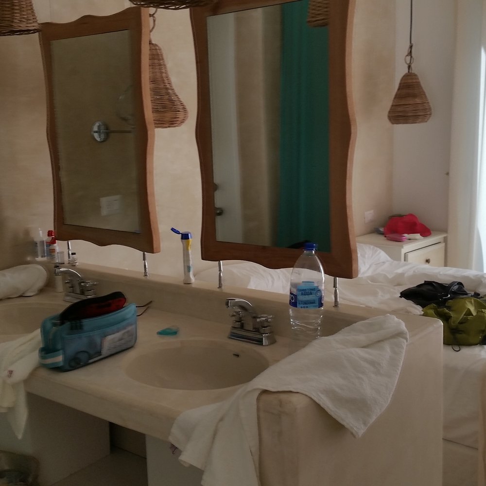Livetulum - No towel hooks or racks. No hair dryer. No tissues. No separate closed shower area. - Hotels Near Me - Tulum, ROO