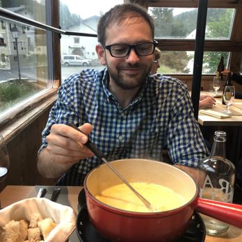 Gondolezza - Fondue - Fondue Near Me - Pontresina, GR