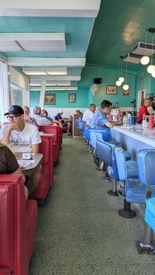 Rae's Restaurant by null