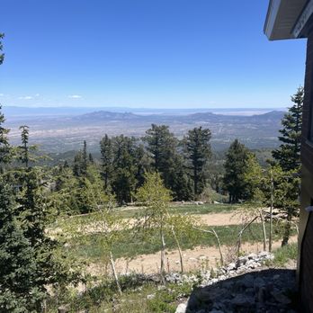 Sandia Peak Tramway - Beautiful scenery - Ski Resorts Near Me - Albuquerque, New Mexico Sandia Peak Tramway - Beautiful scenery - Ski Resorts Near Me - Albuquerque, New Mexico