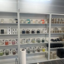 Candles Off Main - Interior