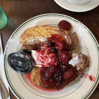sam a.m - French toast with berry compote - Cafes Near Me - Jersey City, New Jersey sam a.m - French toast with berry compote - Cafes Near Me - Jersey City, New Jersey