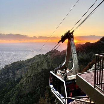 Sandia Peak Tramway - Sunset - Ski Resorts Near Me - Albuquerque, New Mexico
