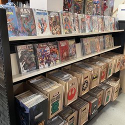 Antiquarium Books & Collectibles - Used Comics shelves