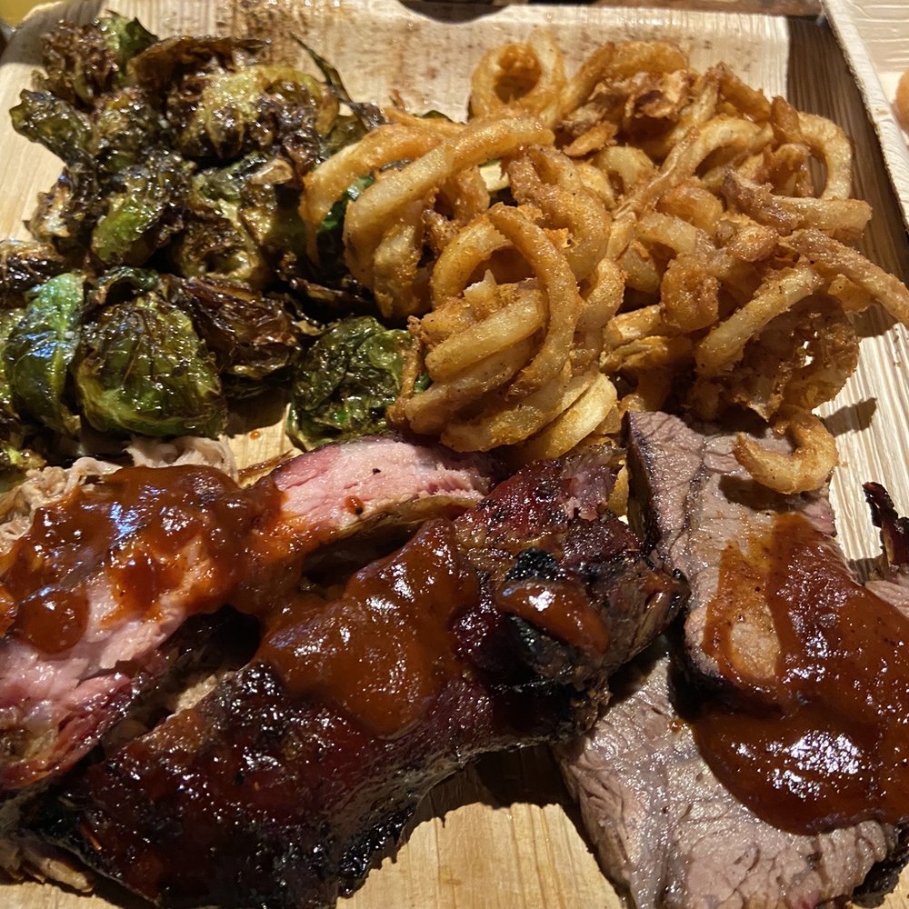 Ojai Deer Lodge - BBQ combo - American Near Me - Ojai, California