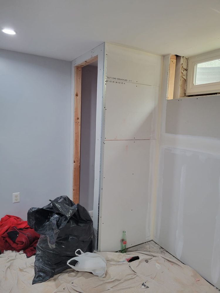 Slide of Bolivar's Remodeling